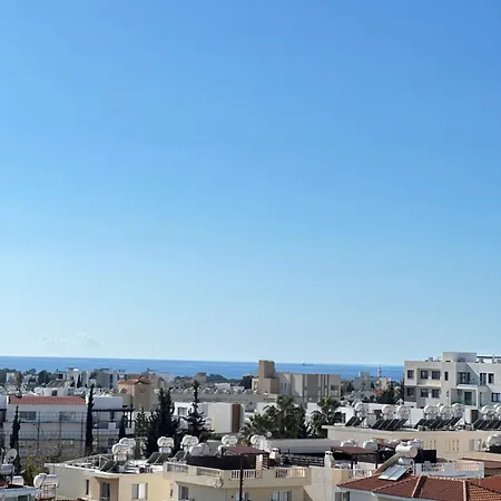 Elysia Park - 2 Bed Seaview *