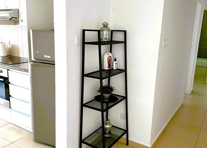 Elysia Park - 2 Bed Seaview * パ フォス