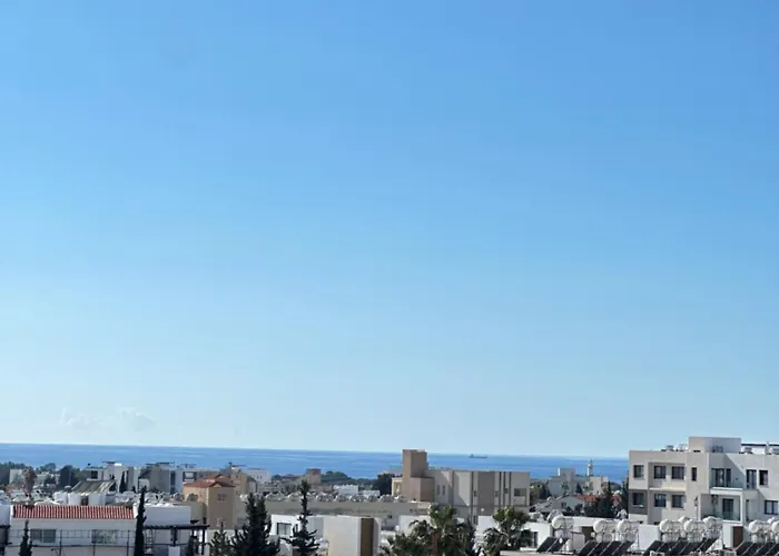 Elysia Park - 2 Bed Seaview *