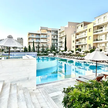 Elysia Park - 2 Bed Seaview Paphos