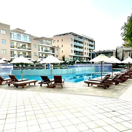 Elysia Park - 2 Bed Seaview * Paphos